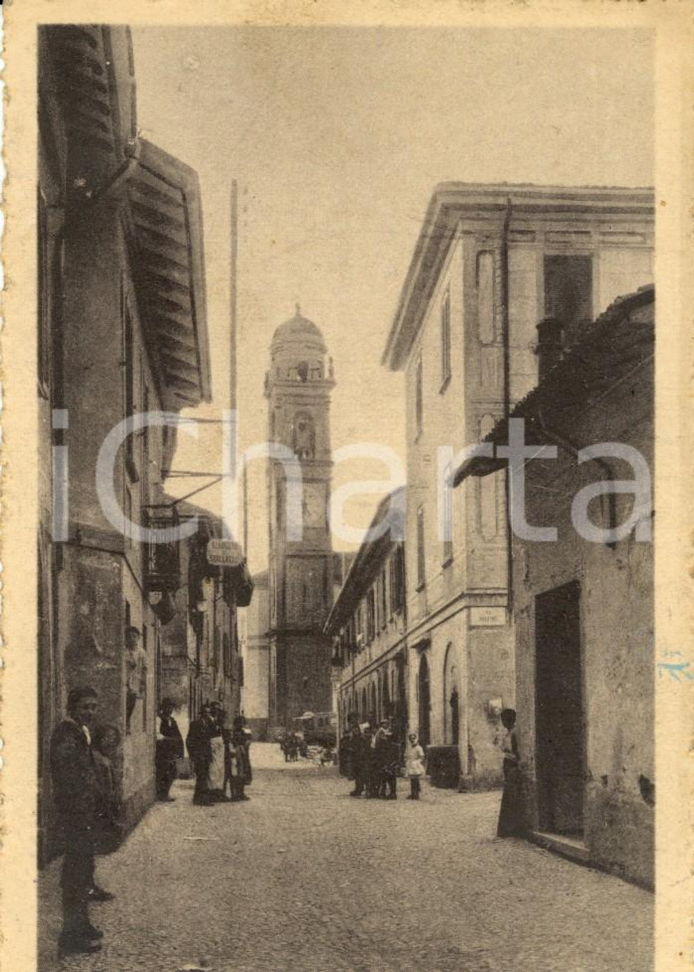 Cartolina originale da collezione Vimercate anni '30  Veduta animata del corso LEGGI 1