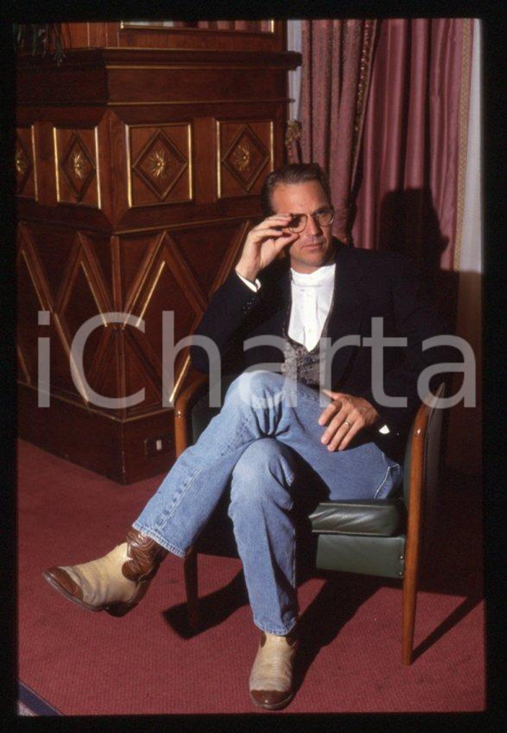 Fotografia d epoca originale Kevin COSTNER  ITALIA 1991 Presentazione Robin Hood 35 mm vintage slide 15 1