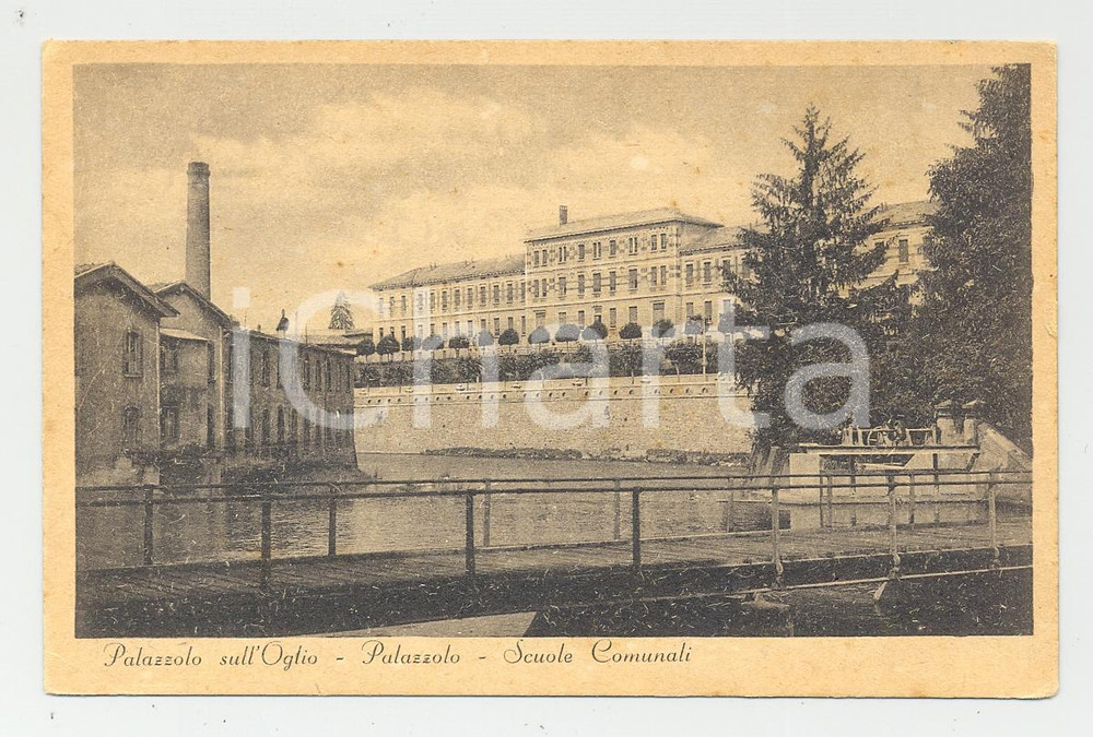 Cartolina originale da collezione 1930 PALAZZOLO SULL'OGLIO (BS) Scuole e fabbrica 1