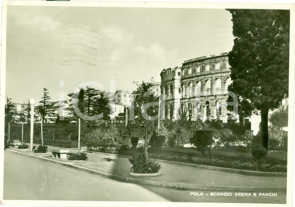 Cartolina originale da collezione 1942 POLA (CROAZIA) L'Arena e il parco *Cartolina FG VG 1