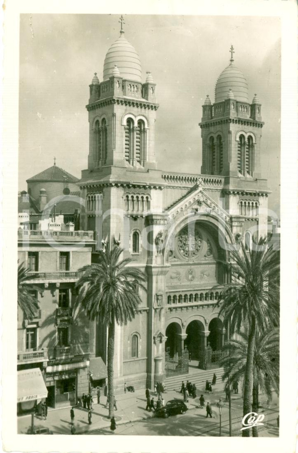 Cartolina originale da collezione 1950 ca TUNISI Veduta della Cattedrale ANIMATA *Cartolina FP NV 1