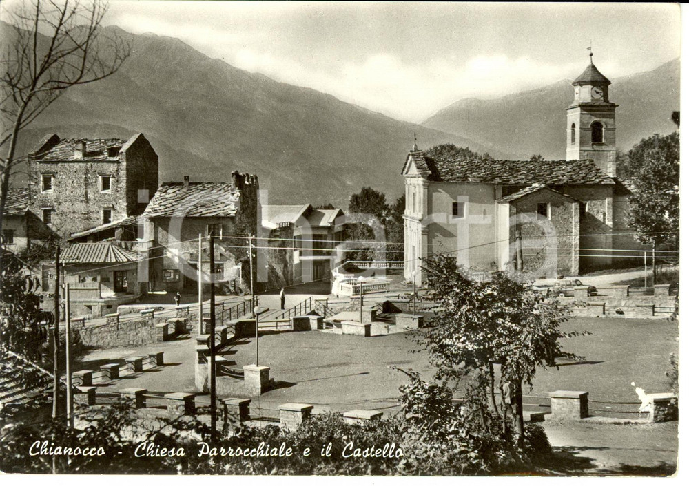 Cartolina originale da collezione 1955 ca CHIANOCCO TO Veduta chiesa parrocchiale e castello Cartolina FG NV 1