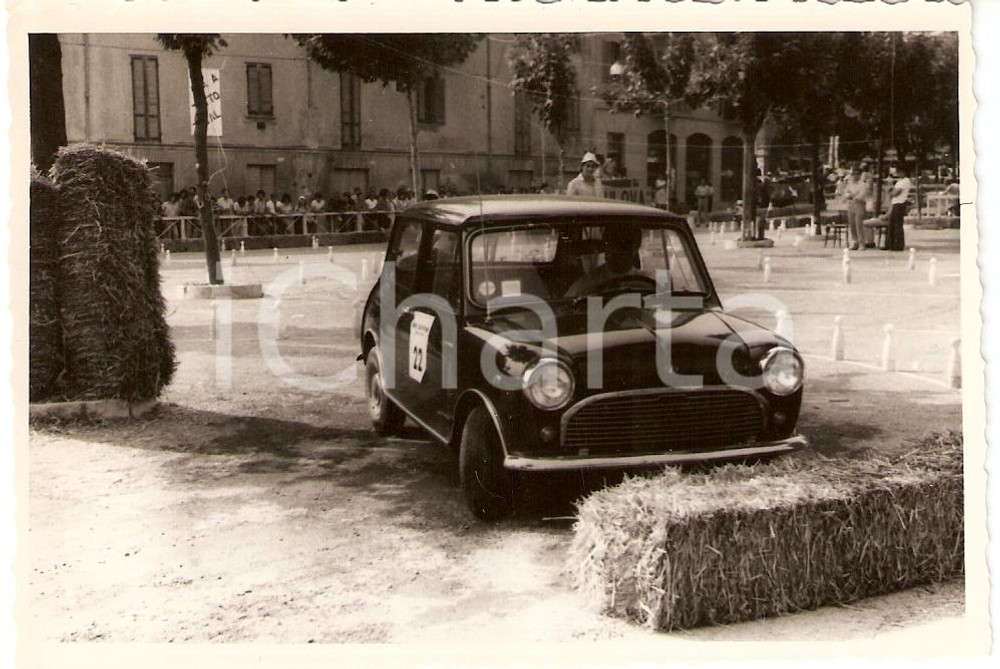 Fotografia d'epoca originale 1971 RIVANAZZANO TERME Trofeo TOTAL Rally Club OltrepÃ² MINI COOPER *Fotografia 1