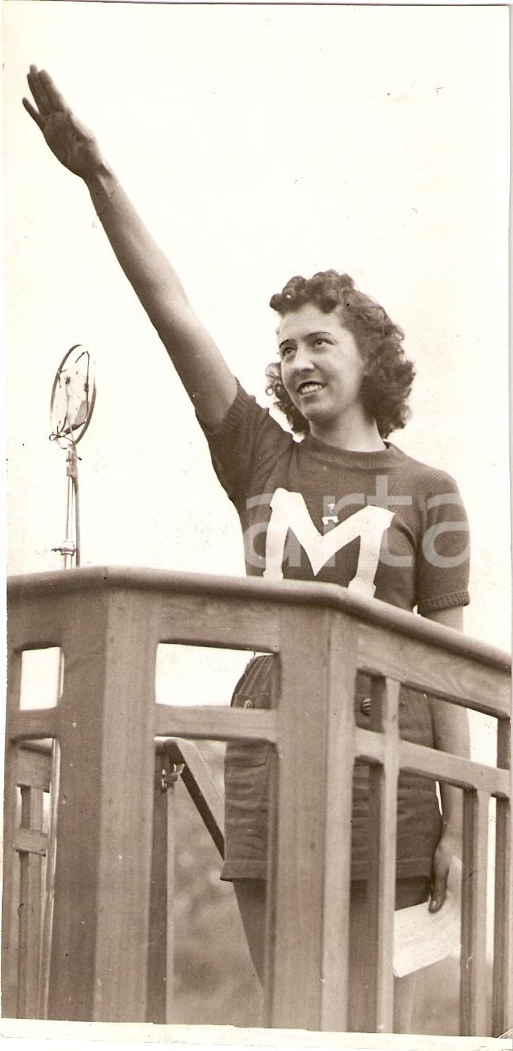 Fotografia d'epoca originale 1938 MILANO Giuramento G.I.L. di Anna Maria CELOTTI 1