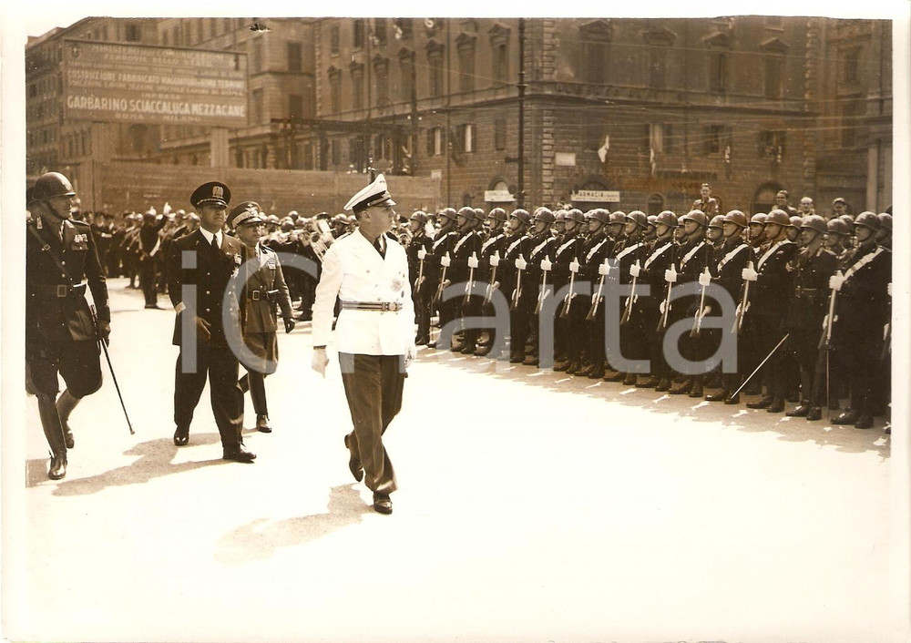 Fotografia d epoca originale 1940 ROMA Joachim VON RIBBENTROP sfila al cantiere della Stazione TERMINI Foto 1