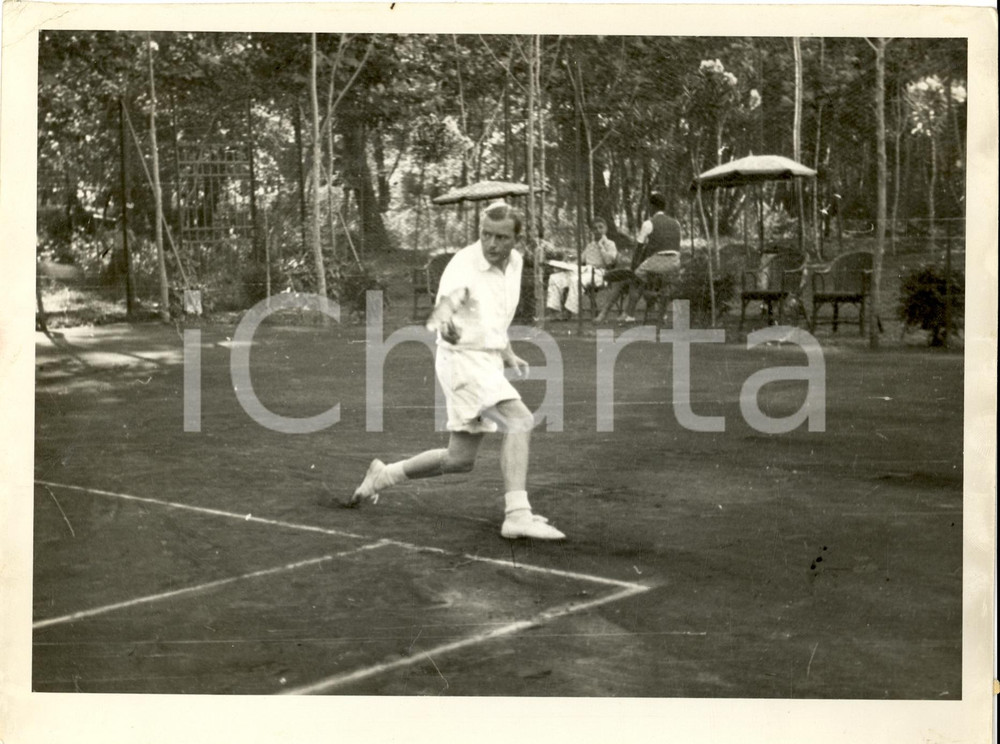 Fotografia d'epoca originale 1940 circa TENNIS Ritratto di un tennista in campo *Foto VINTAGE 24x18 cm 1