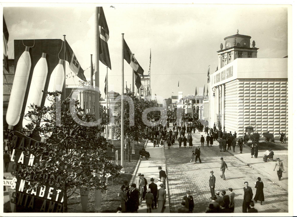 Fotografia d epoca originale 1939 MILANO Padiglione della MOSTRA DELLA SCUOLA Fotografia 1