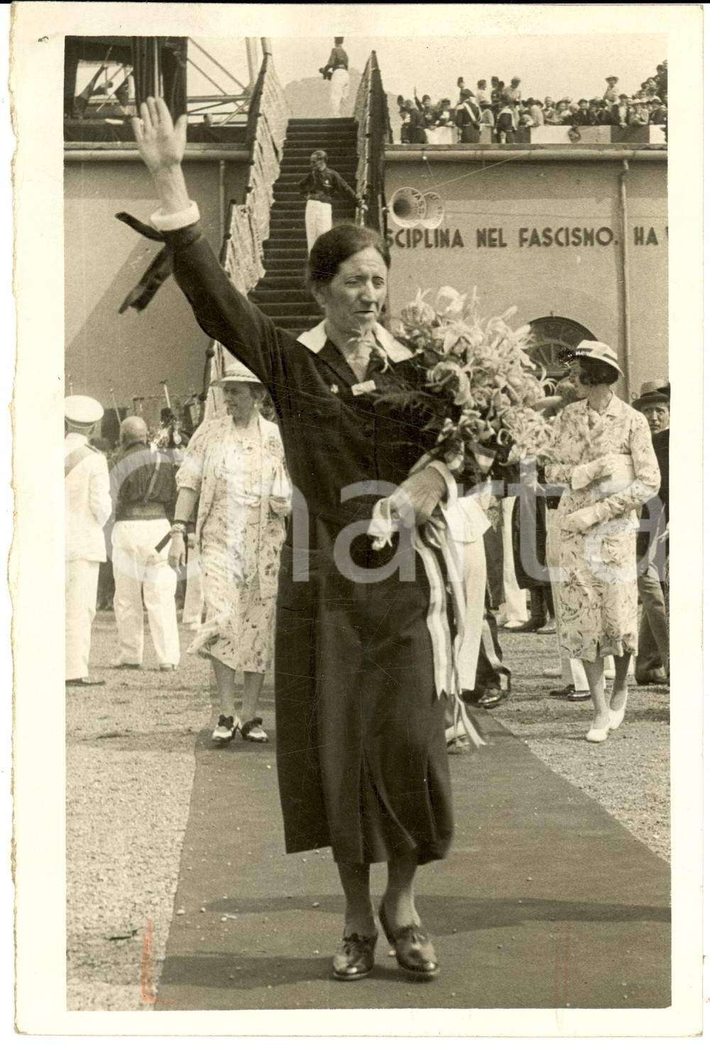 Fotografia d epoca originale 1937 GENOVA Teresa BALLERINO CABELLA madrina LITTORIO Nave da battaglia Foto 1