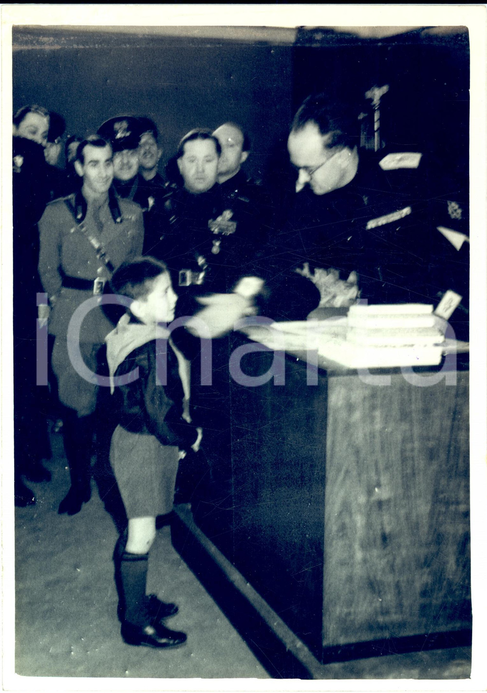Fotografia d epoca originale 1940 MILANO Consegna premi BontÃ  e Gen. BOTTAZZI a Balilla Gruppo FILZI Foto 1