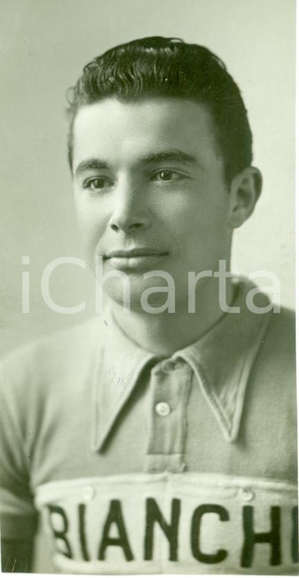 Fotografia d epoca originale 1941 CICLISMO Adolfo LEONI con la maglietta BIANCHI Fotografia 5 x 10 cm 1