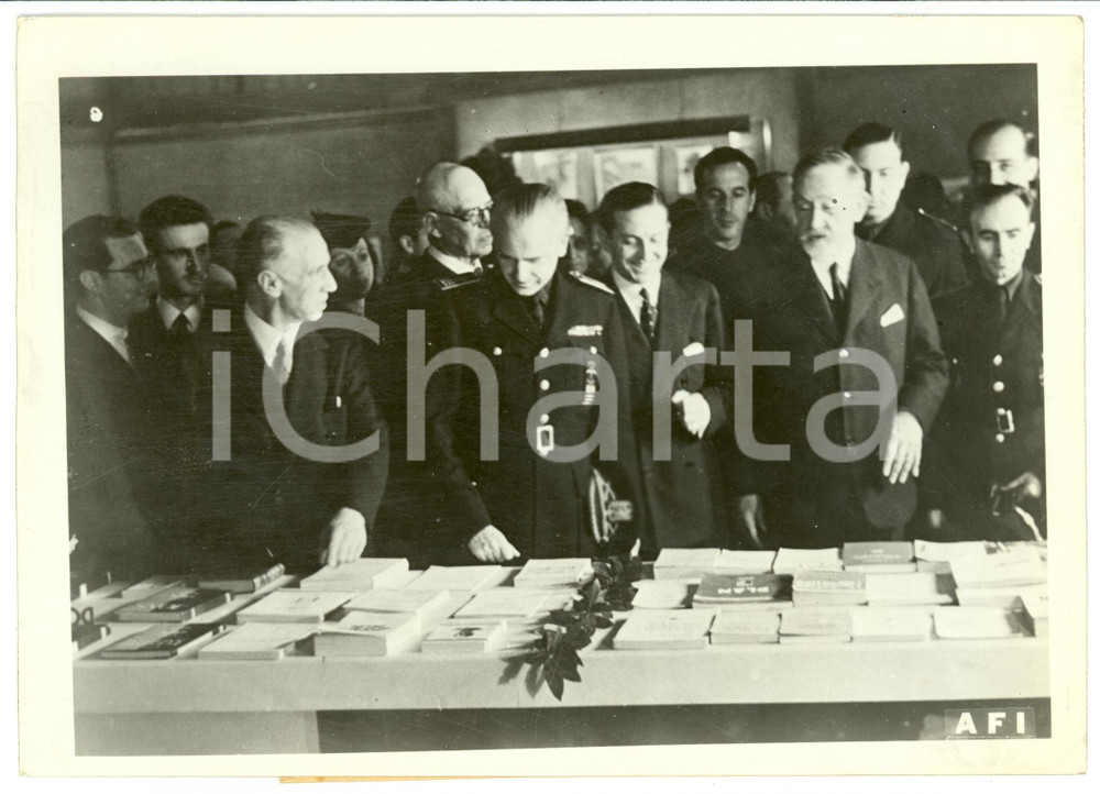Fotografia d epoca originale 1941 MADRID Ramon SERRANO SUNER inaugura la Mostra del Libro Spagnolo Foto 1