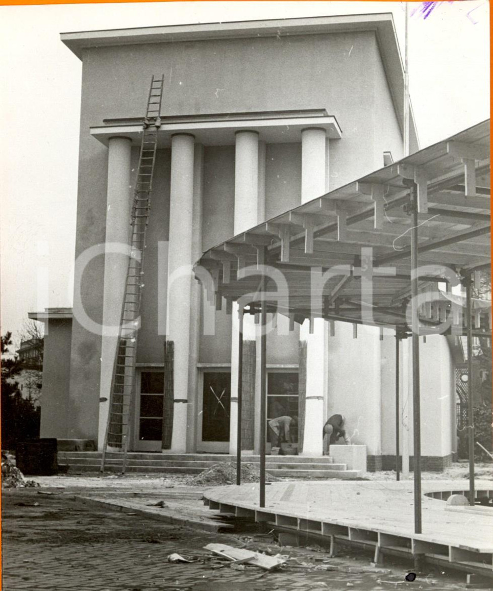 Fotografia d epoca originale 1939 MILANO Lavori di costruzione di un padiglione della Fiera campionaria Foto 1