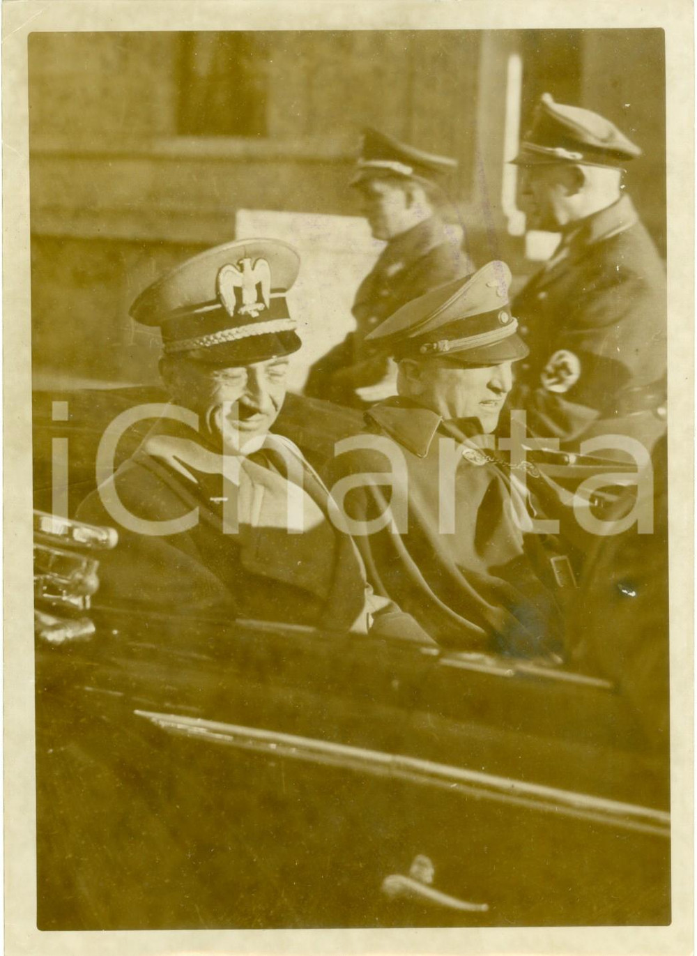 Fotografia d epoca originale 1938 BERLIN Ferruccio LANTINI e Robert LEY in automobile Fotografia 1