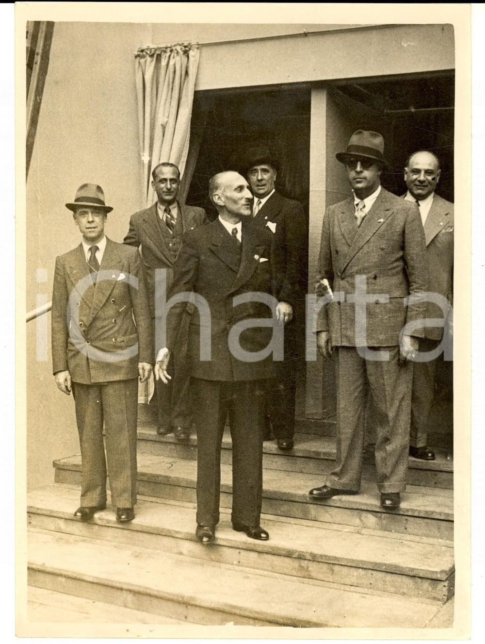 Fotografia d epoca originale 1939 MILANO PodestÃ  Gian Giacomo GALLARATI SCOTTI visita i lavori al Castello 1