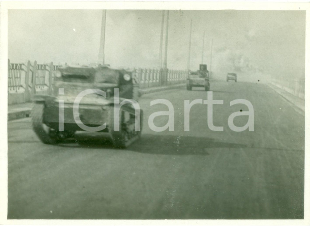 Fotografia d epoca originale 1937 SICILIA Carri armati sfilano durante le GRANDI MANOVRE Fotografia 1