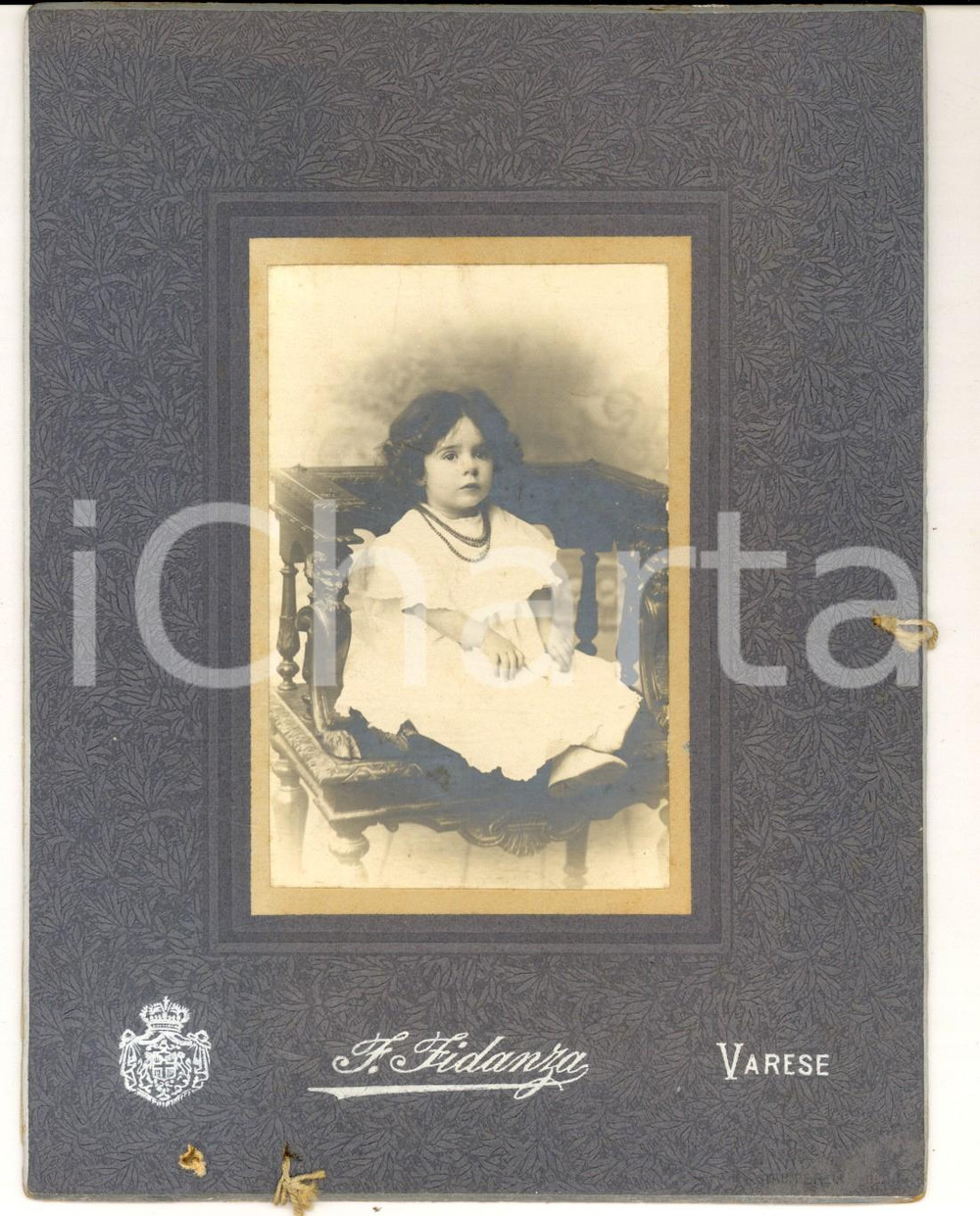Fotografia d epoca originale 1904 VARESE Bambina di due anni con collana di perle Foto Francesco FIDANZA 1