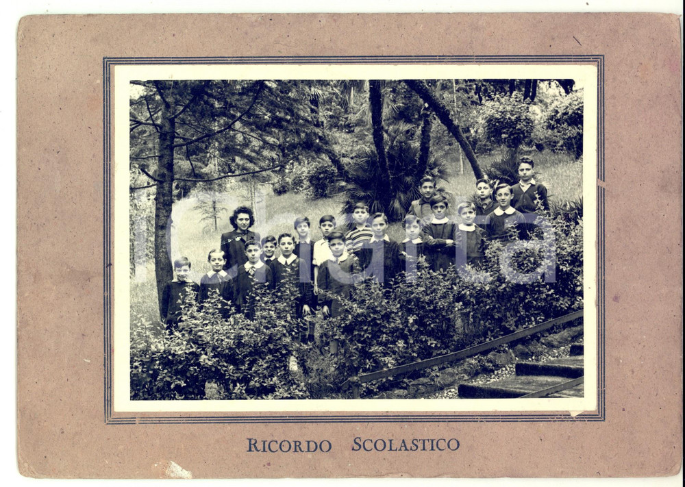 Fotografia d epoca originale 1930 ca GENOVA Bambini di una classe elementare maschile Foto SVICHER 25x18 1