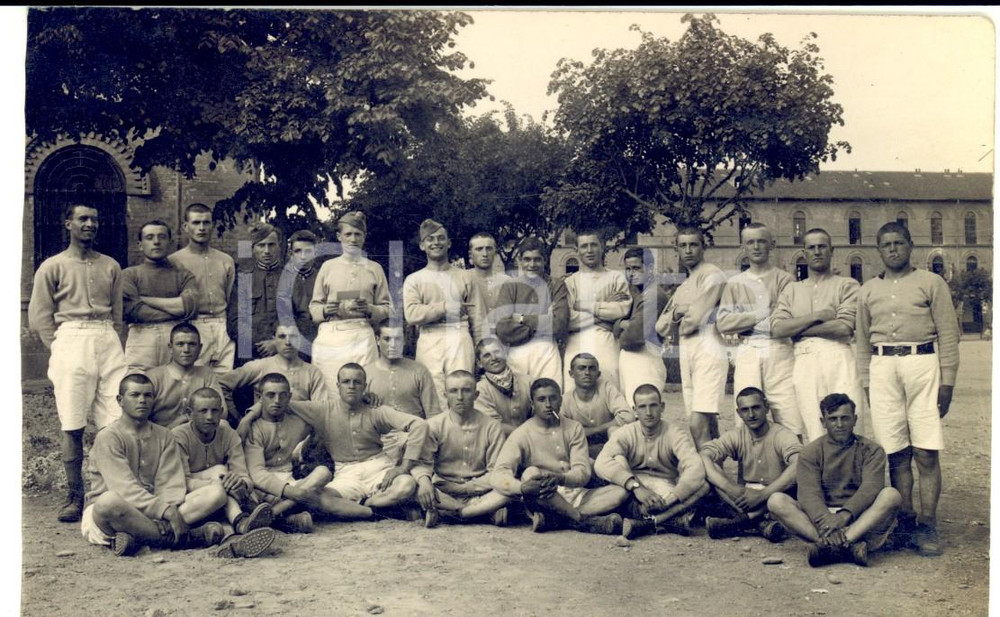 Fotografia d epoca originale 1920 ca REGIO ESERCITO Accademia Militare  Reclute in divisa sportiva Foto FP 1