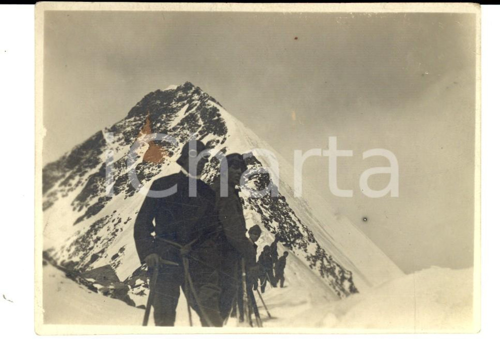 Fotografia d epoca originale 1921 UIA DELLA CIARAMELLA TO Escursionisti in salita Foto 12x8 cm 1
