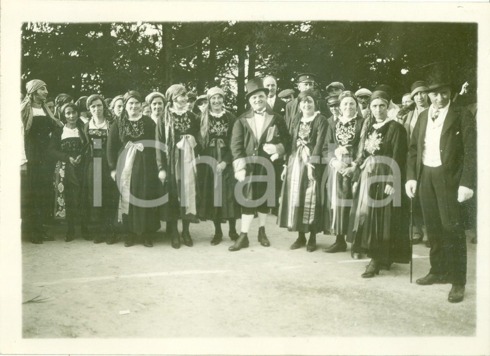 Fotografia d epoca originale 1935 ca STRESA VB Sagra dei costumi delle Valli d OSSOLA Fotografia 1
