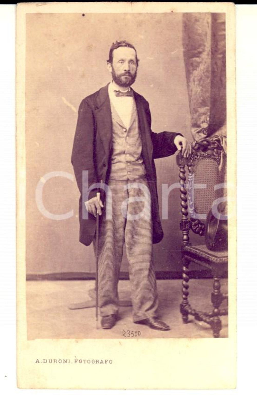 Fotografia d epoca originale 1870 ca MILANO Ritratto maschile in abito a quadretti Foto Alessandro DURONI 1