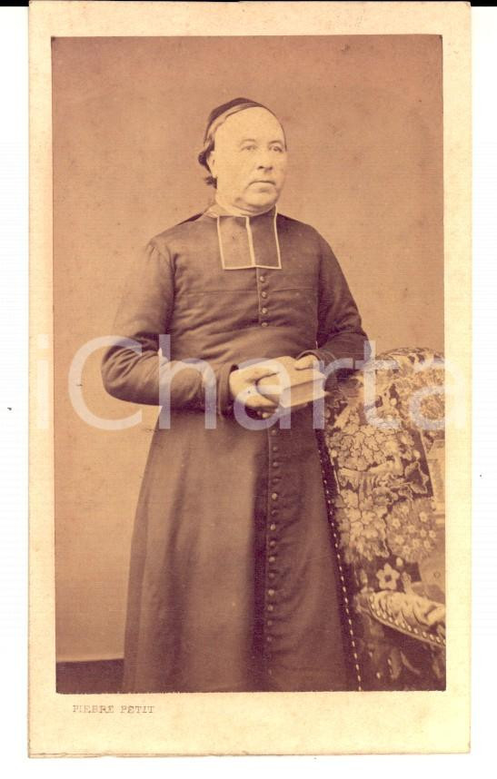 Fotografia d epoca originale 1870 PARIS Ritratto di sacerdote con il breviario Foto PIERRE PETIT CDV 1