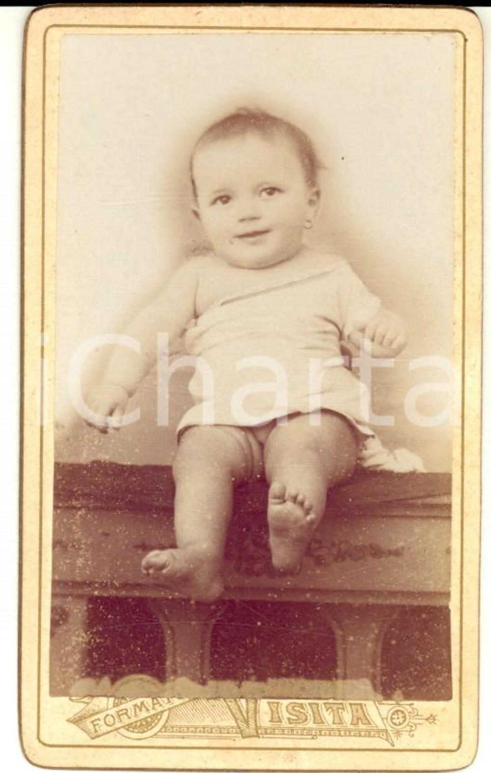 Fotografia d epoca originale 1880 POLESELLA RO Ritratto di bambina di pochi mesi Foto Silvano SURIANI CDV 1