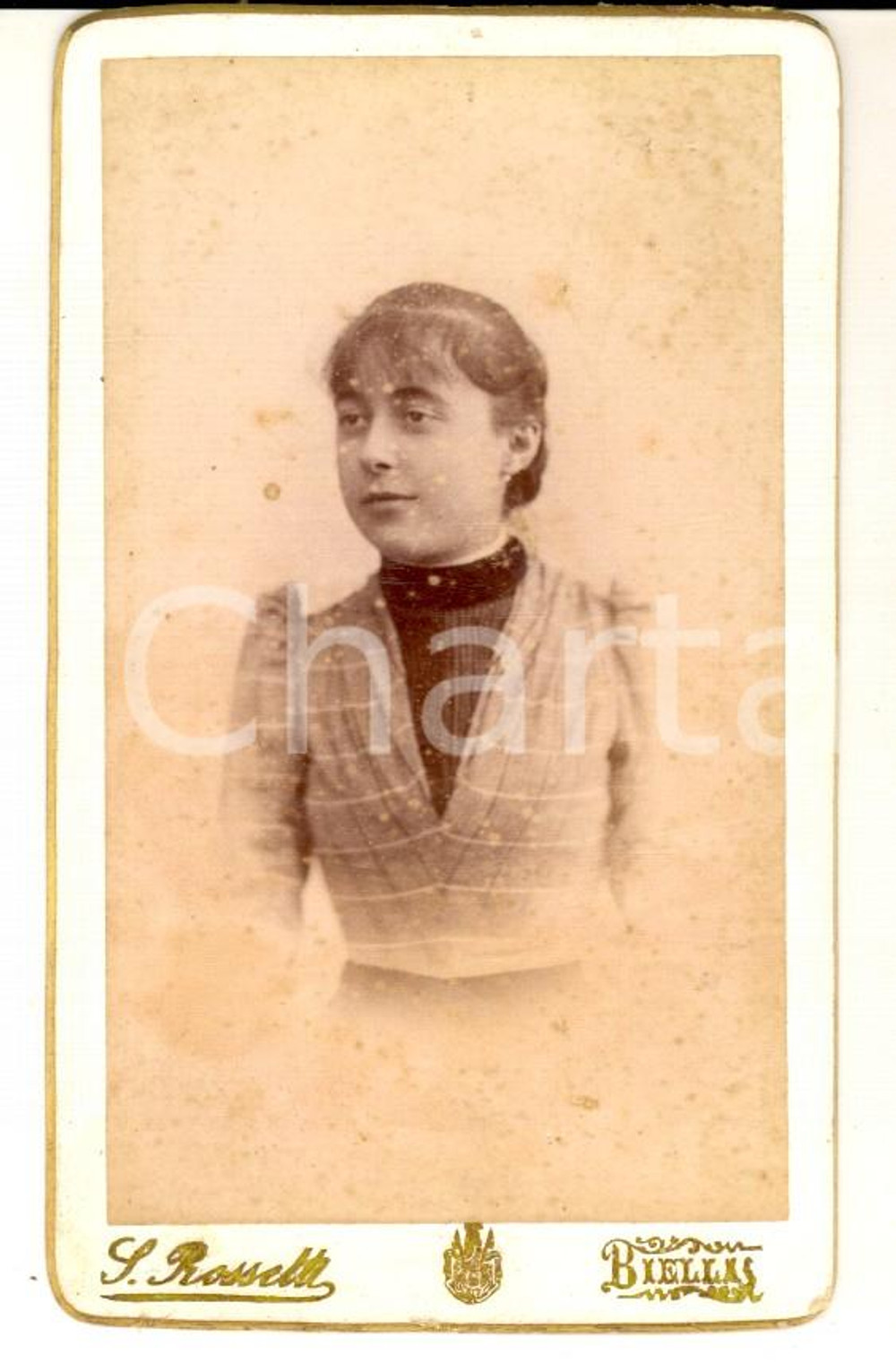 Fotografia d epoca originale 1910 ca BIELLA Ritratto di donna con abito a quadretti Foto ROSSETTI CDV 1