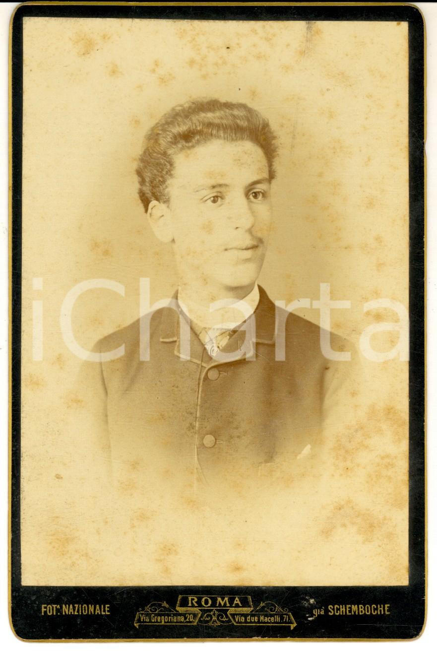 Fotografia d epoca originale 1880 ca ROMA Ritratto di giovane uomo Fotografia SCHEMBOCHE 16x10 cm 1