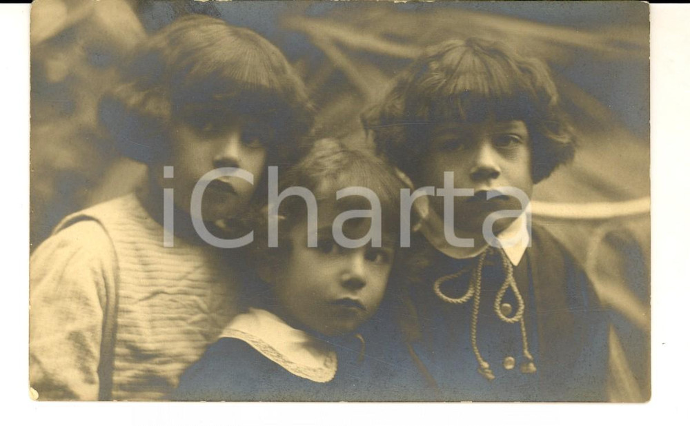 Fotografia d epoca originale 1919 AREA LOMBARDA ? Ritratto di tre fratellini Fotografia VINTAGE FP 1