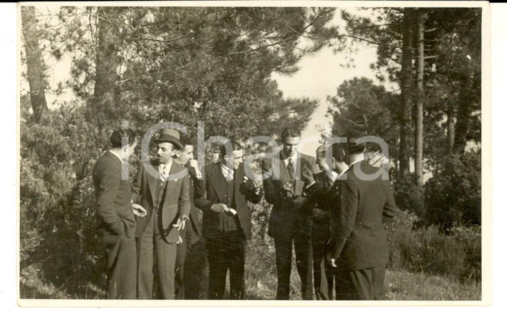 Fotografia d epoca originale 1937 PIANI D INVREA Giovani invitati a una cerimonia Foto VINTAGE 13x9 cm 1