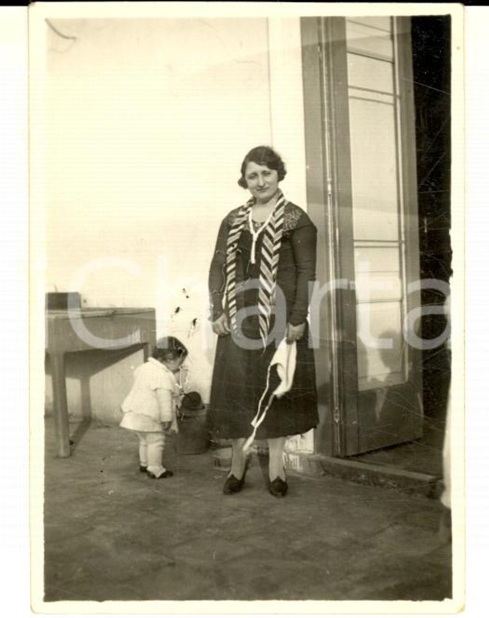 Fotografia d epoca originale 1935 ca SALERNO Ritratto di madre con bambino Foto Vito BOVE VINTAGE 6x8 cm 1