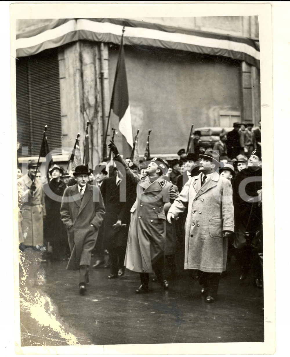 Fotografia d epoca originale 1937 MILANO Galeazzo CIANO accompagna Milan STOJADINOVIC in visita DANNEGGIATA 1