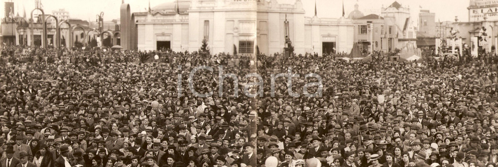 Fotografia d epoca originale 1935 MILANO Imponente folla inaugurazione della FIERA CAMPIONARIA Foto DOPPIA 1