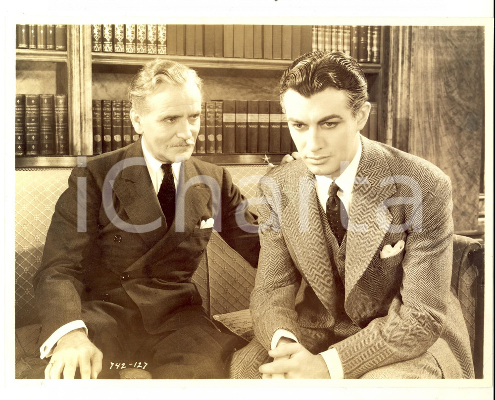Fotografia d epoca originale 1960 ca CINEMA USA Father and son in their library Photo 24x18 cm 1