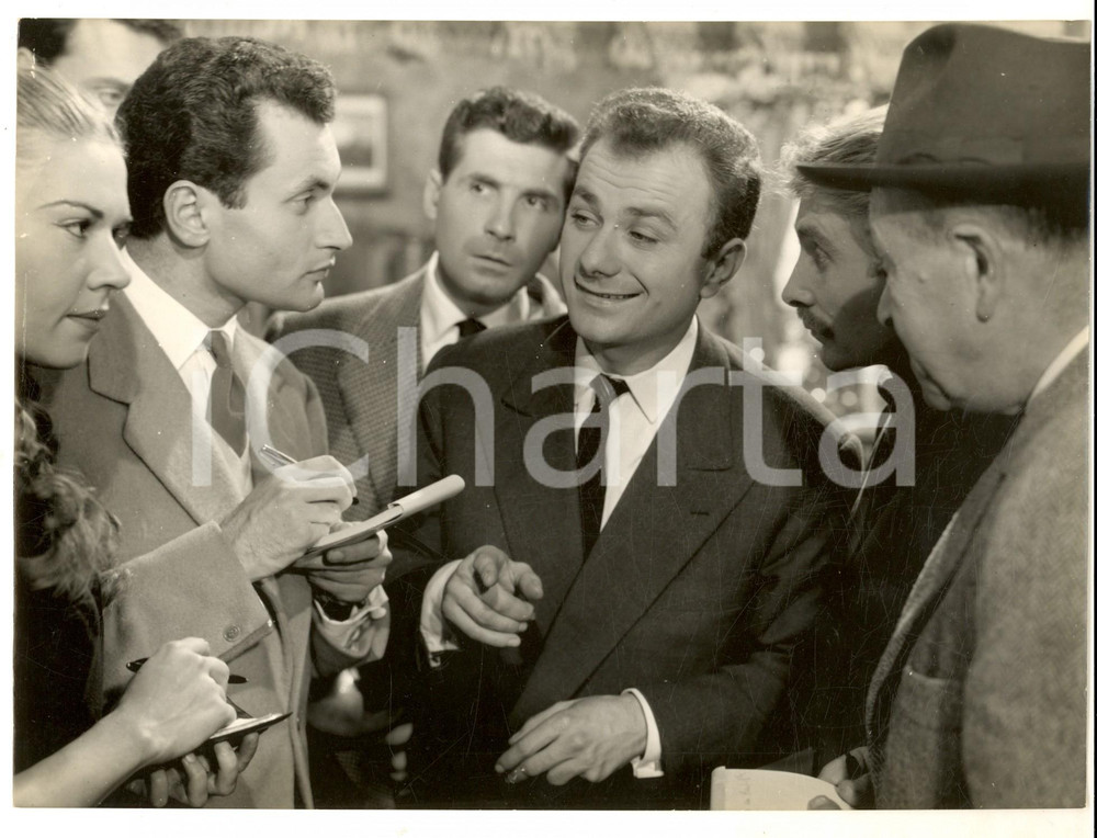 Fotografia d epoca originale 1960 ca CINEMA FRANCE Intervista a un giovane attore Fotografia 24x18 cm 1