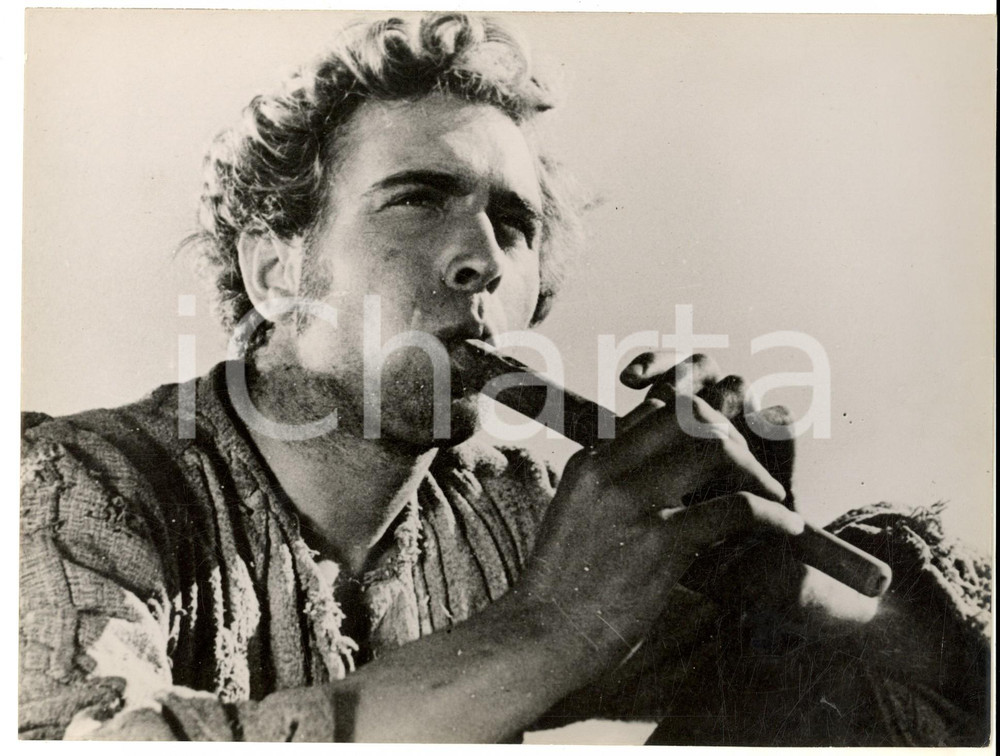 Fotografia d epoca originale 1960 ca CINEMA FRANCE Vagabondo suona il piffero Fotografia 24x18 1