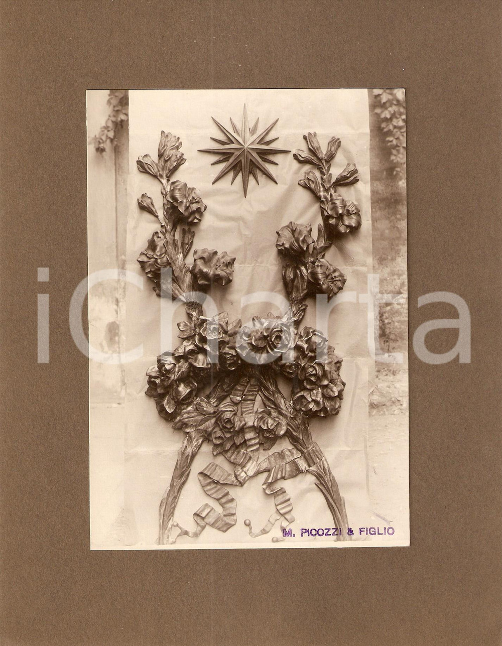 Fotografia d epoca originale 1940 ca MILANO ? Ditta PICOZZI e figlio Decorazione ferro battuto Fotografia 1