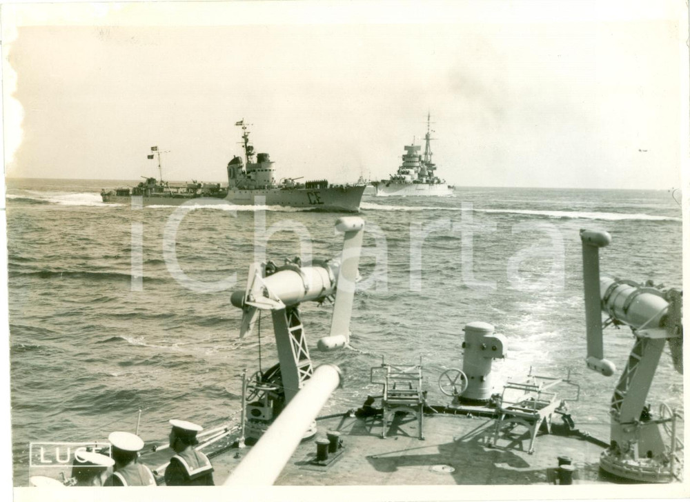 Fotografia d epoca originale 1938 NAPOLI Rivista Navale in onore di Adolf HITLER Fotografia DANNEGGIATA 1