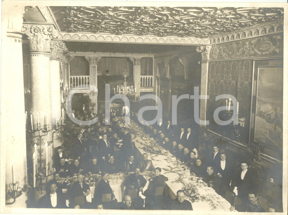 Fotografia d epoca originale 1930 ca VENEZIA Hotel DANIELI  Banchetto per Dino GRANDI nel salone Fotografia 1