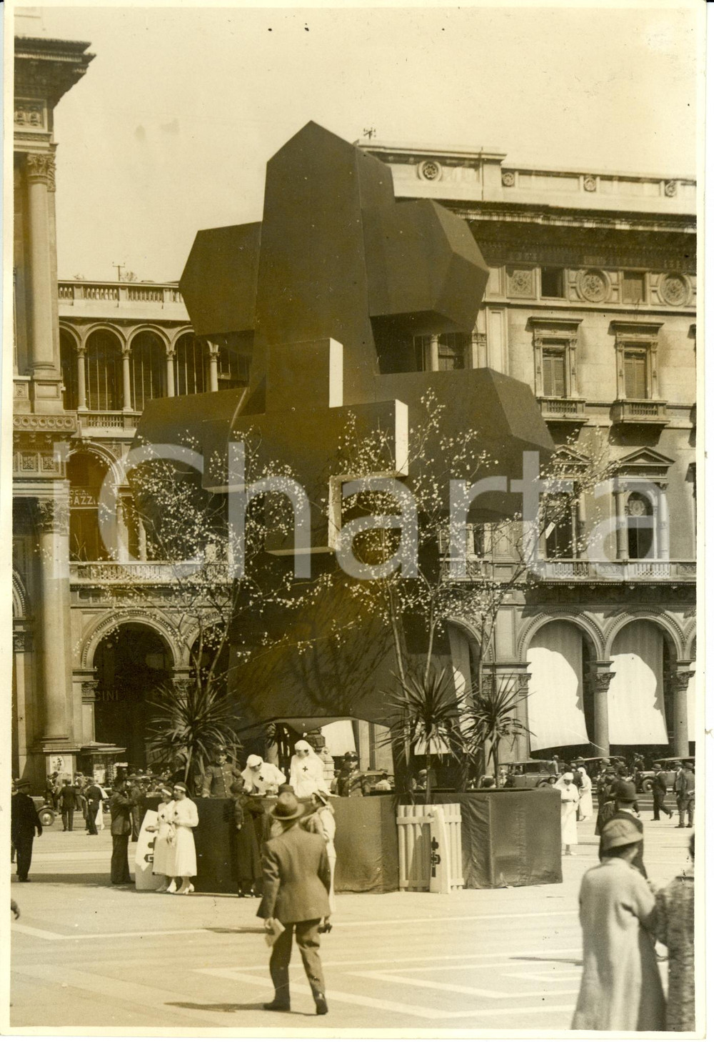 Fotografia d epoca originale 1934 MILANO Piazza DUOMO ANTITUBERCOLARE Giornata Doppia Croce Fotografia 1