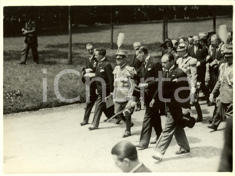 Fotografia d epoca originale 1934 MILANO Fiera TRIENNALE  Vittorio Emanuele III e Giulio BARELLA Fotografia 1