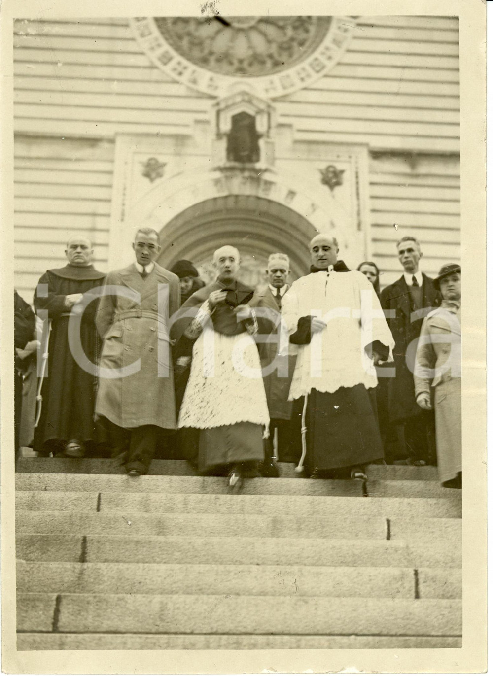 Fotografia d epoca originale 1938 MILANO Ildefonso SCHUSTER Cimitero MONUMENTALE commemorazione defunti Foto 1