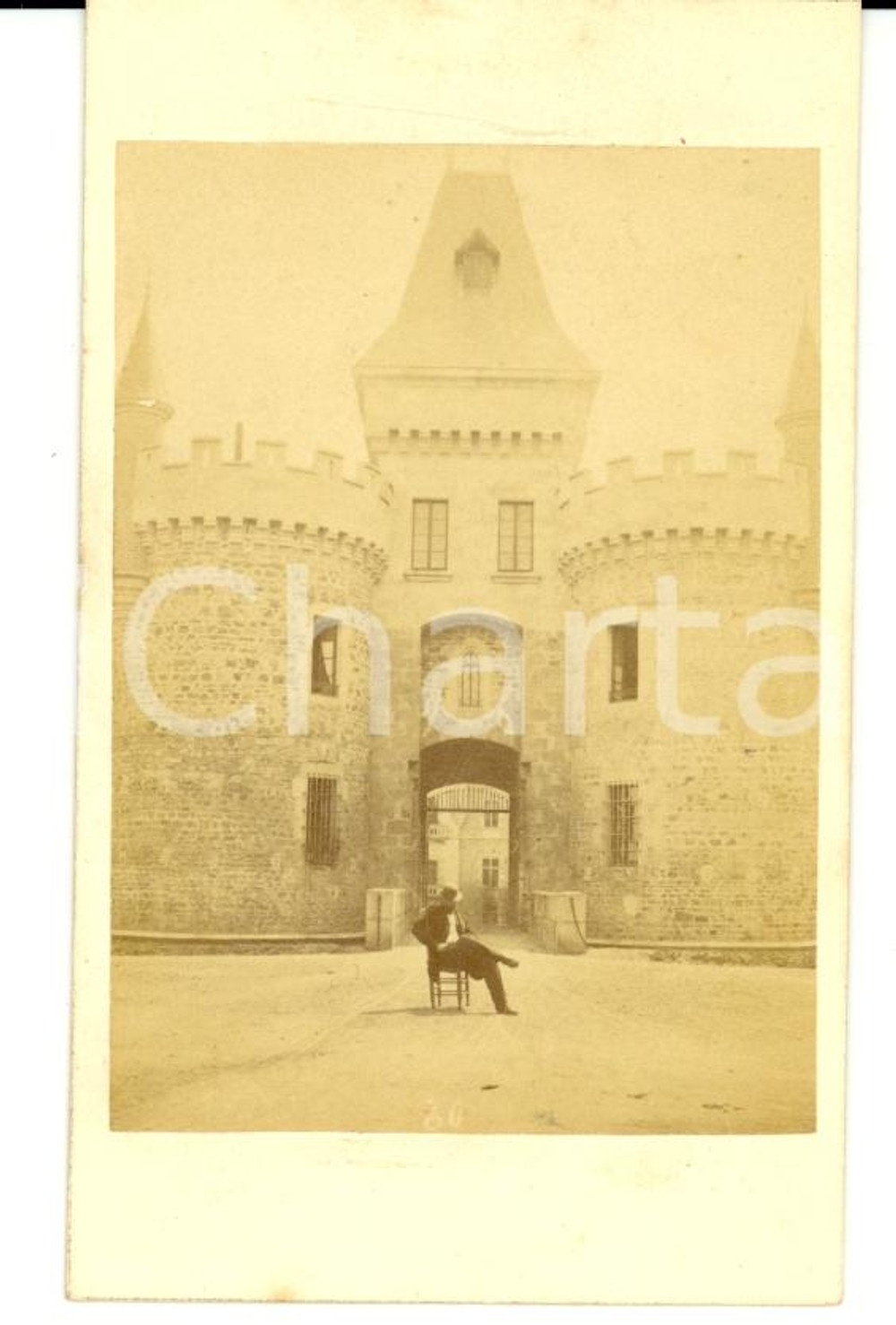 Fotografia d epoca originale 1890 VICHY F Porte d entrÃ©e Chateau de BUSSET Photo MESNARD 1