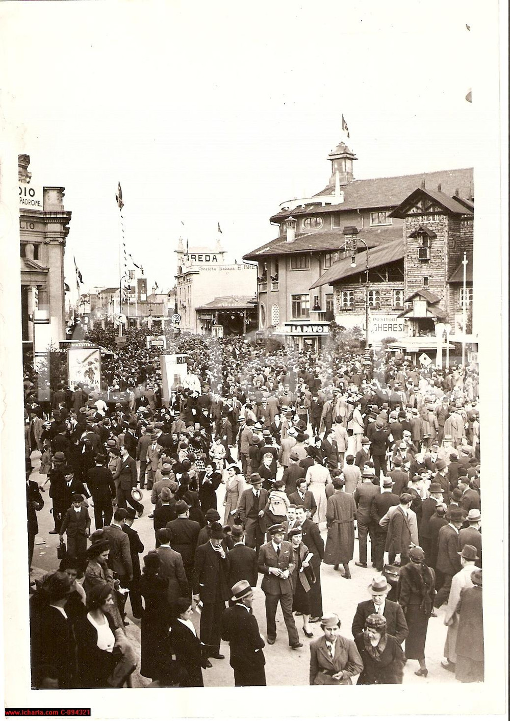 Fotografia d epoca originale 1938 MILANO FIERA CAMPIONARIA Veduta viale affollato Foto 13x18 cm 1