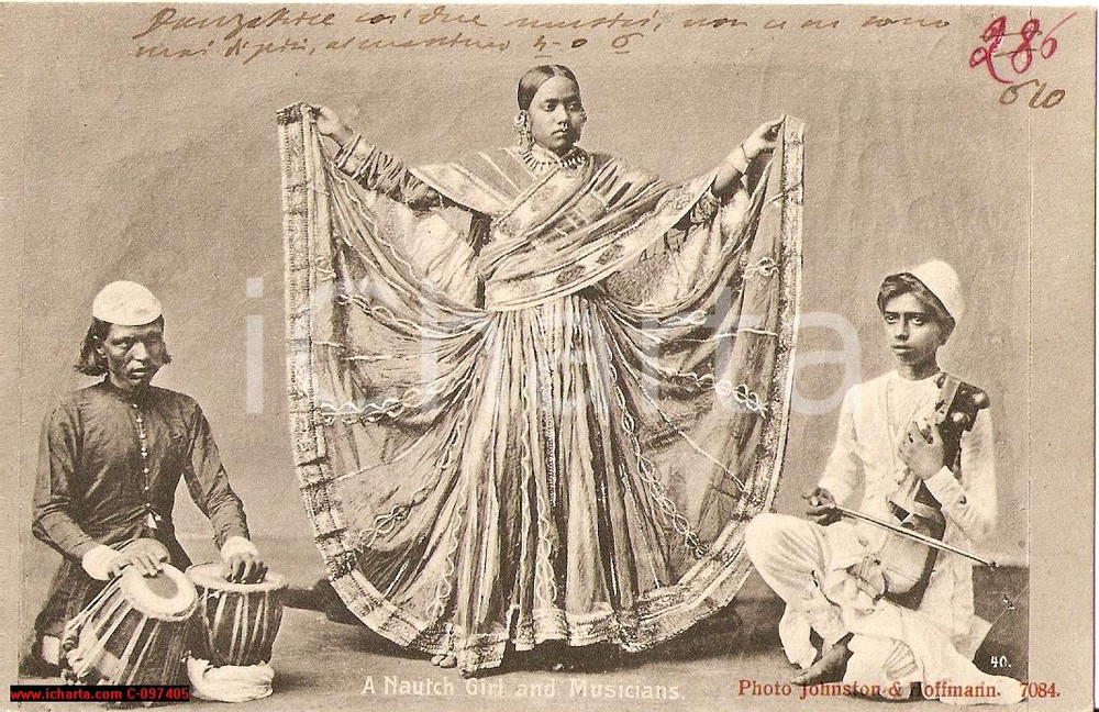 Cartolina originale da collezione 1910 circa CALCUTTA Nautch girl JOHNSTON & HOFFMANN 1