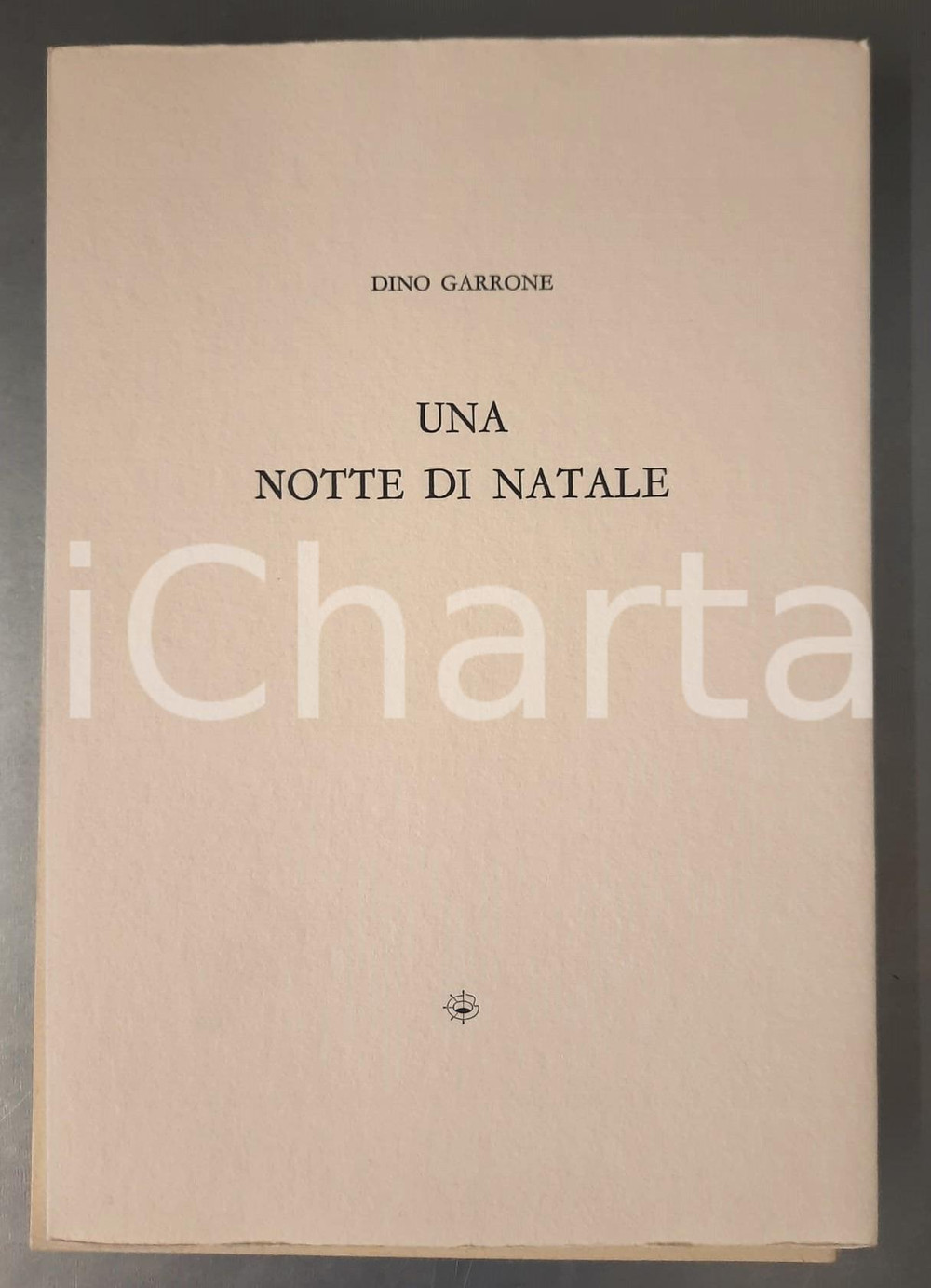 Libro, pubblicazione d epoca 2004 Dino GARRONE Una notte di Natale Incisioni Teresita TERRENO  Ed. LIBOÃ€ 2 1