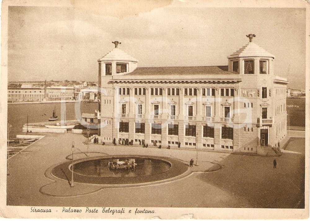 Cartolina originale da collezione 1940 SIRACUSA Palazzo POSTE TELEGRAFI e fontana ANIMATA Cartolina FG VG 1