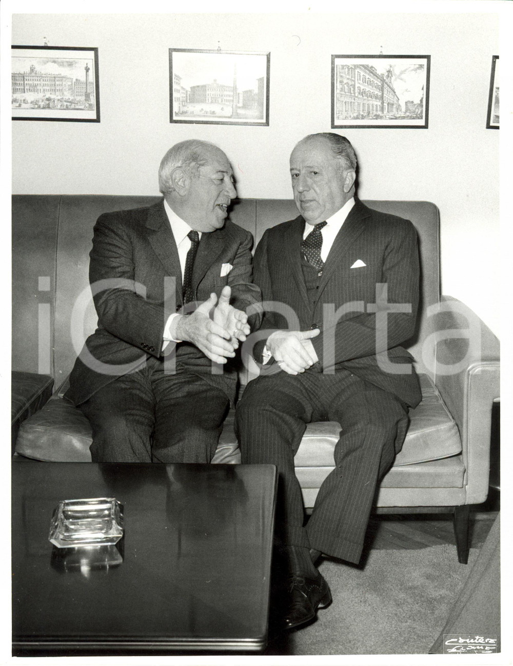 Fotografia d epoca originale 1969 ROMA Convegno ISLE Relatori discutono Fotografia 1