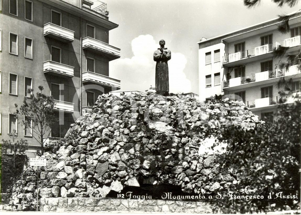 Cartolina originale da collezione 1960 ca FOGGIA Monumento a SAN FRANCESCO D ASSISI Cartolina postale FG NV 1